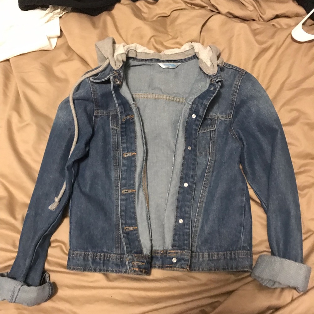Women’s jean jacket